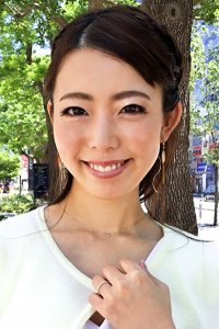 ゆみかさん 39歳 パイパン熟女妻