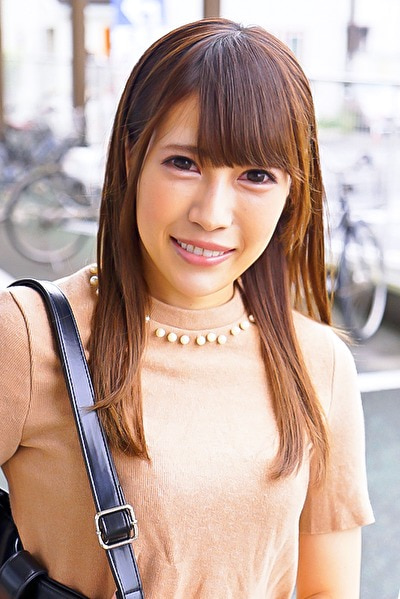 アヤさん 28歳 Fカップ新婚奥様