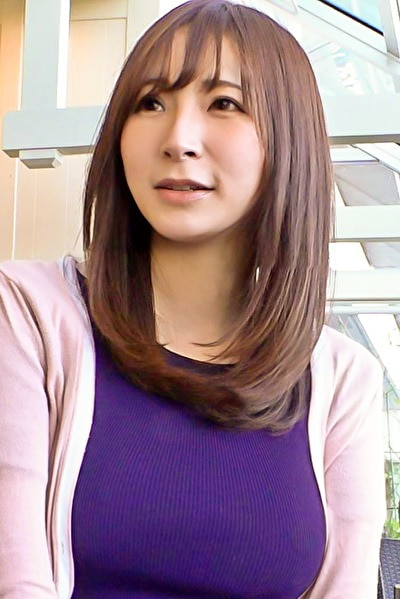 じゅんさん 39歳 元モデルの超美脚奥さま