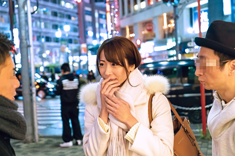 酒豪の大学生はアナルもいけちゃう？！ えいみ21歳