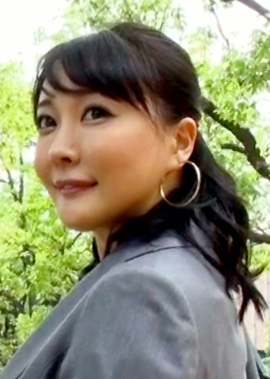 【セレブ奥様】 ありささん 32歳